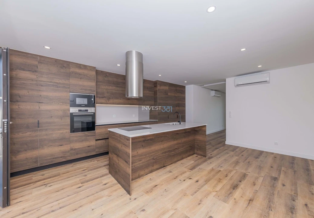 Moradia T5 para Venda em Quinta do Anjo Foto 6