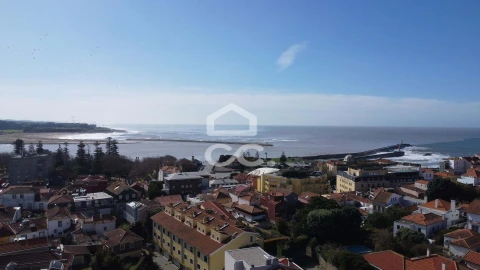 Moradia T5 para Venda em Aldoar, Foz do Douro e Nevogilde
