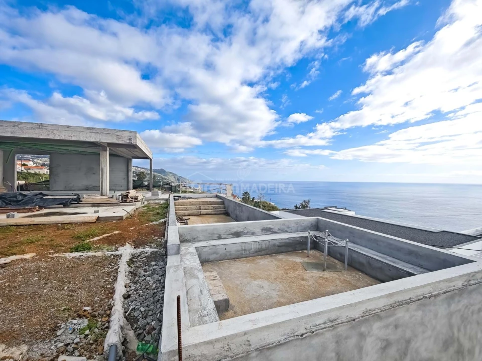 Moradia T3 para Venda em Estreito da Calheta Foto 7