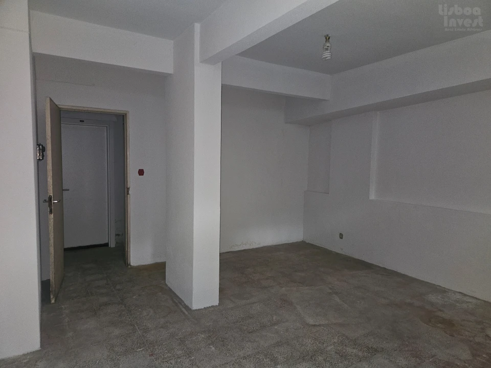 Apartamento T2 para Venda em Benfica Foto 21
