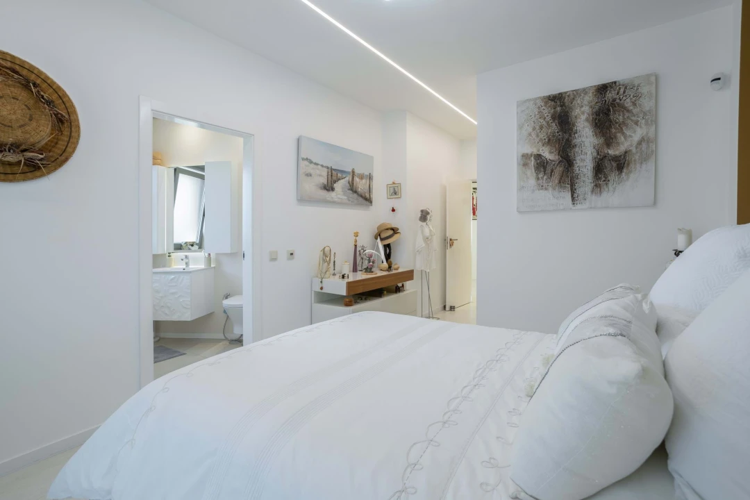 Apartamento T3 para Venda em Santa Barbara de Nexe Foto 15