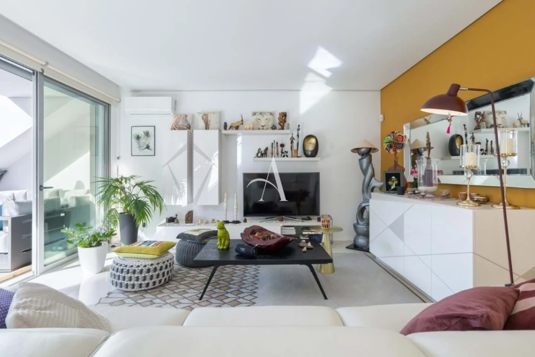 Apartamento T3 para Venda em Santa Barbara de Nexe Foto 6