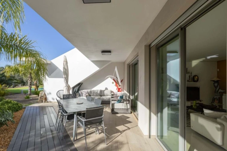 Apartamento T3 para Venda em Santa Barbara de Nexe Foto 20