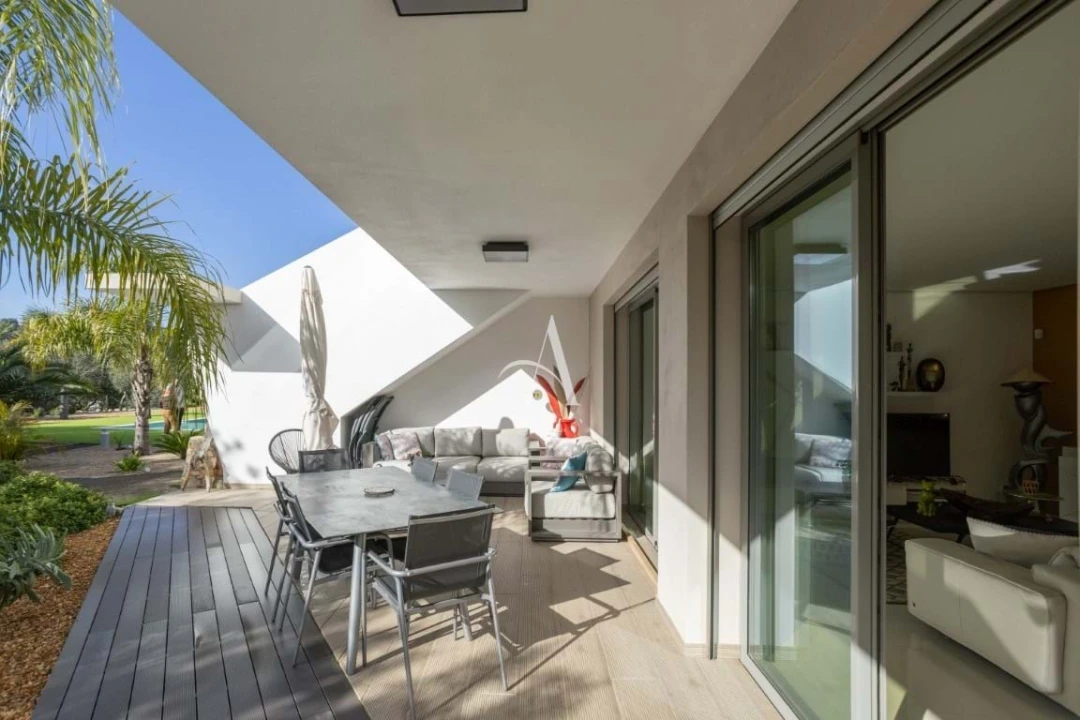 Apartamento T3 para Venda em Santa Barbara de Nexe Foto 20