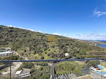 Moradia T3 para Venda em Santa Cruz
