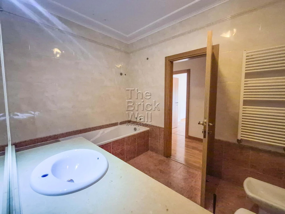 Apartamento T2 para Venda em Vila Franca de Xira Foto 10