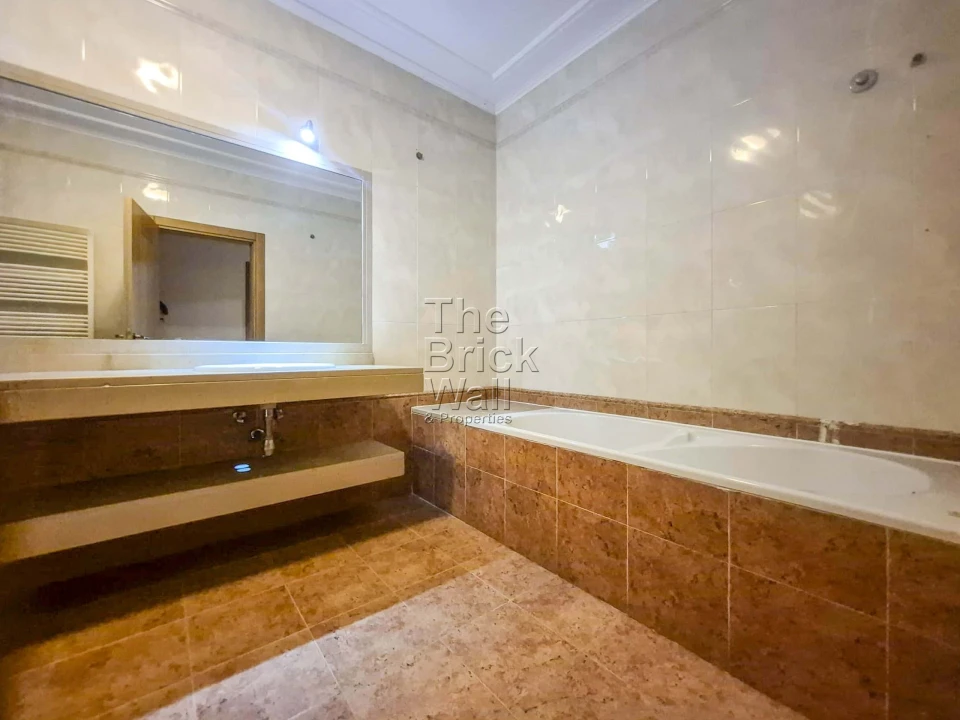 Apartamento T2 para Venda em Vila Franca de Xira Foto 12