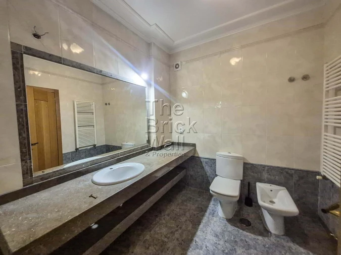 Apartamento T2 para Venda em Vila Franca de Xira Foto 14