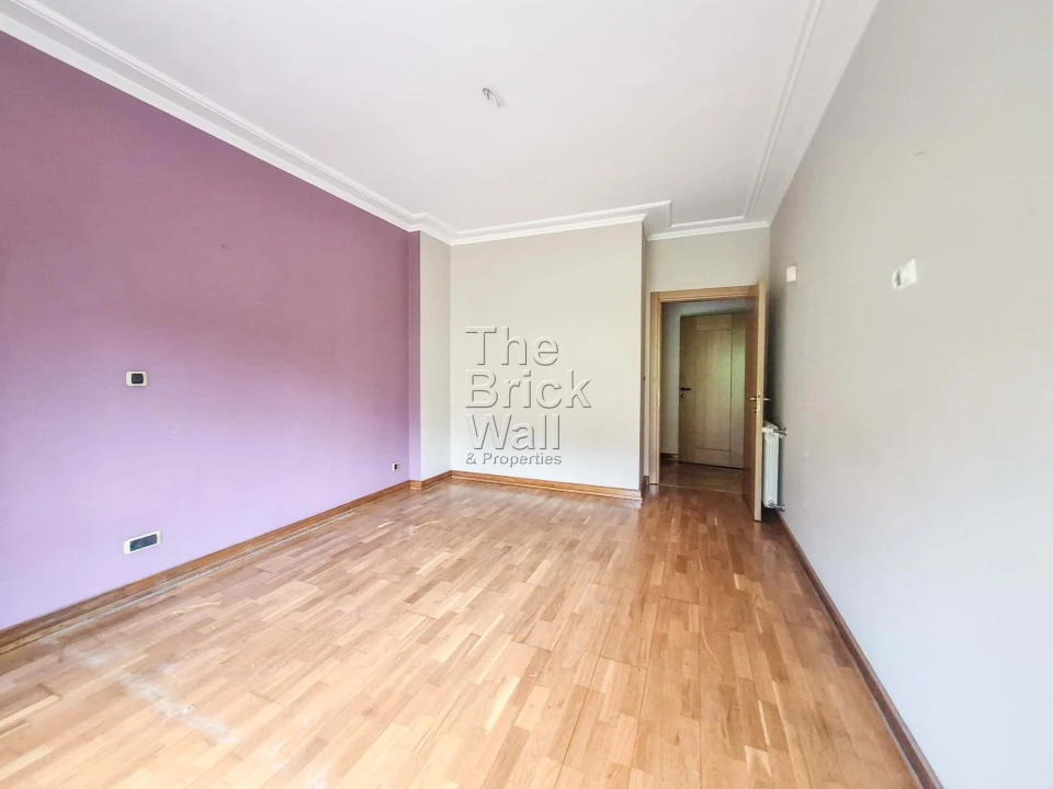 Apartamento T2 para Venda em Vila Franca de Xira Foto 9