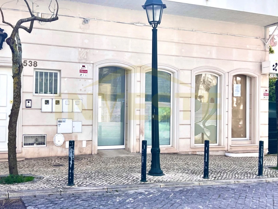 Loja para Arrendamento em Cascais e Estoril Foto 1