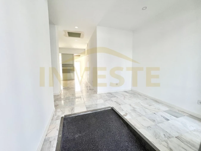 Loja para Arrendamento em Cascais e Estoril Foto 7