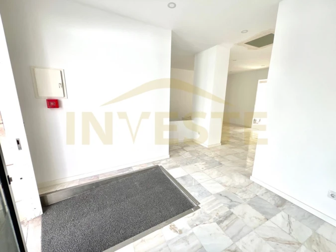 Loja para Arrendamento em Cascais e Estoril Foto 8