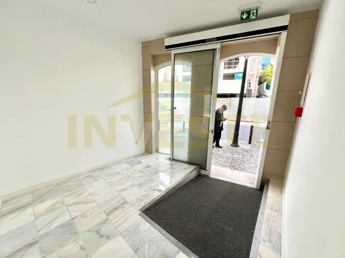 Loja para Arrendamento em Cascais e Estoril Foto 16