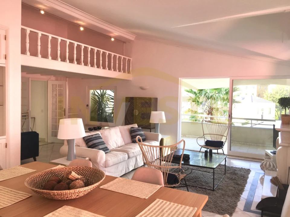 Apartamento T3 para Arrendamento em Cascais e Estoril Foto 2