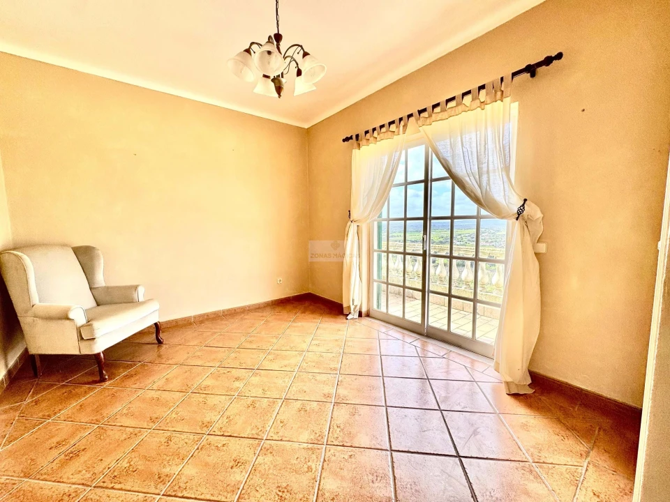 Moradia T3 para Venda em Luz Foto 13