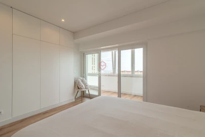 Apartamento T3 para Venda em Areeiro