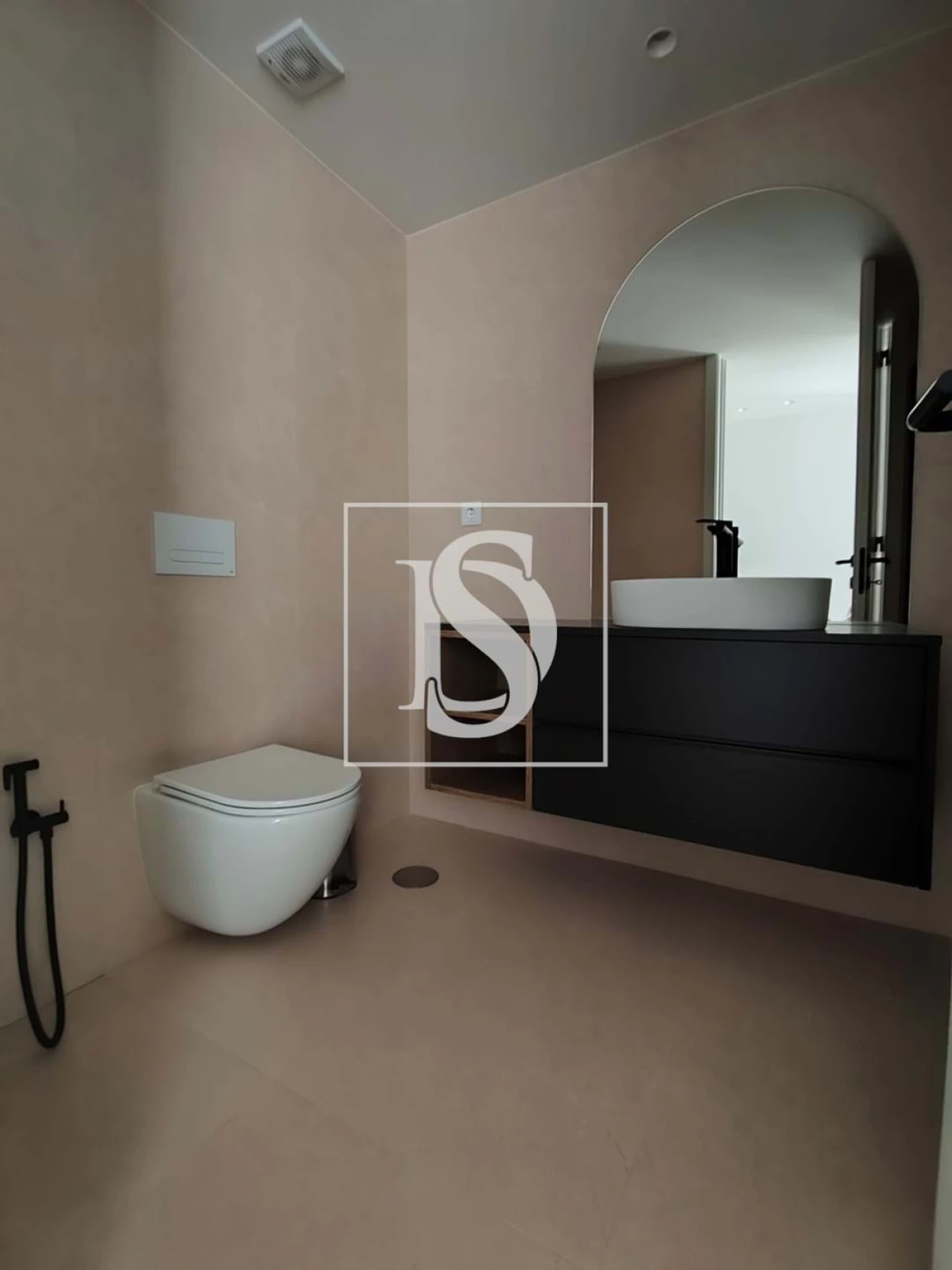 Apartamento T1 para Arrendamento em Azurem Foto 7