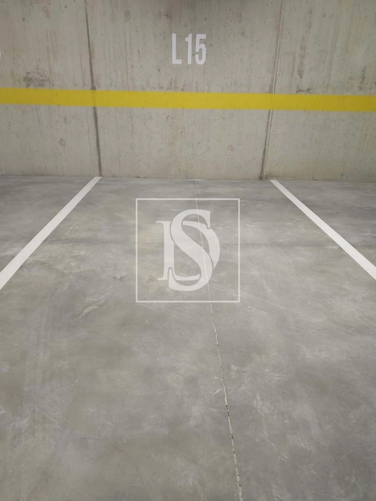 Apartamento T1 para Arrendamento em Azurem Foto 9