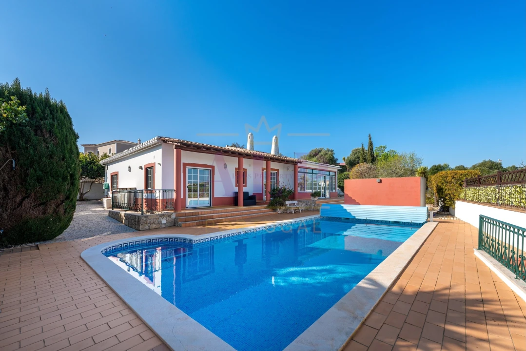 Moradia T3 para Venda em Lagos (São Sebastião e Santa Maria) Foto 32