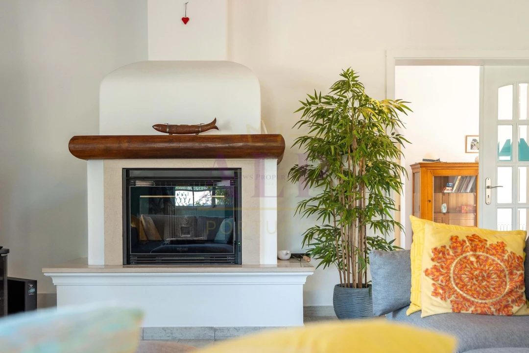 Moradia T3 para Venda em Lagos (São Sebastião e Santa Maria) Foto 13