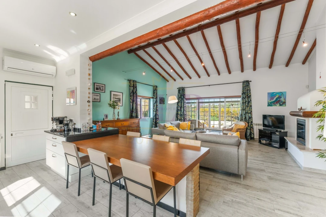 Moradia T3 para Venda em Lagos (São Sebastião e Santa Maria) Foto 4