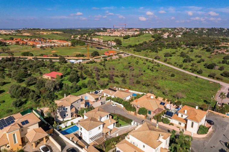 Moradia T3 para Venda em Lagos (São Sebastião e Santa Maria) Foto 37