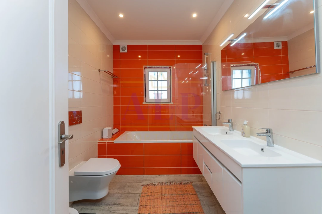 Moradia T3 para Venda em Lagos (São Sebastião e Santa Maria) Foto 23