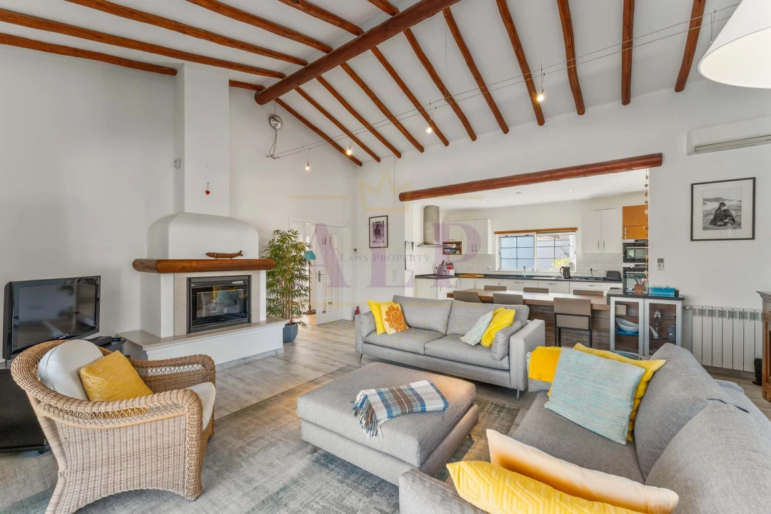 Moradia T3 para Venda em Lagos (São Sebastião e Santa Maria) Foto 10