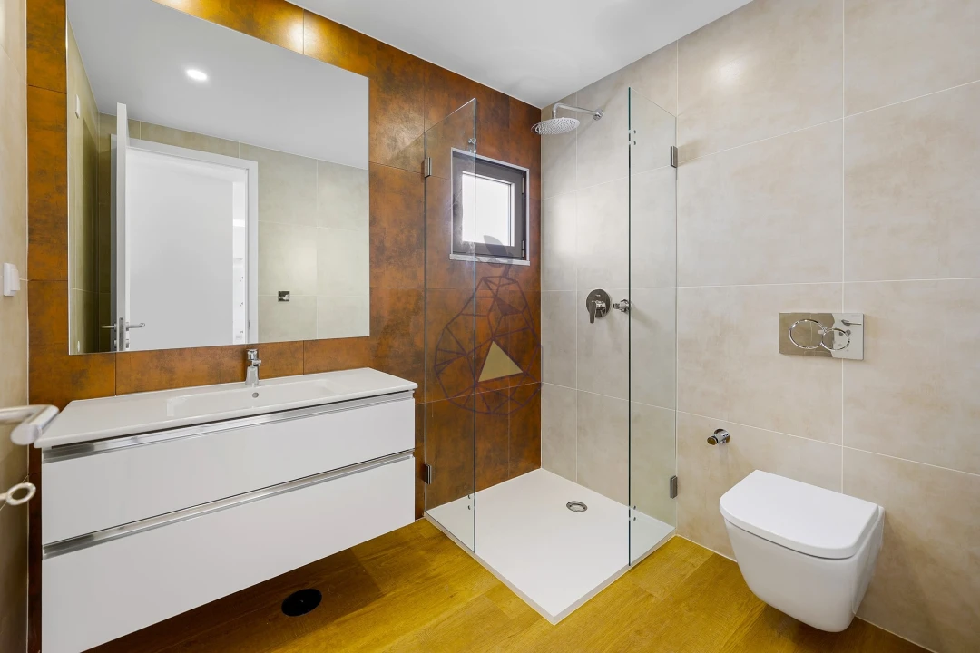 Apartamento T2 para Venda em Alvor Foto 20