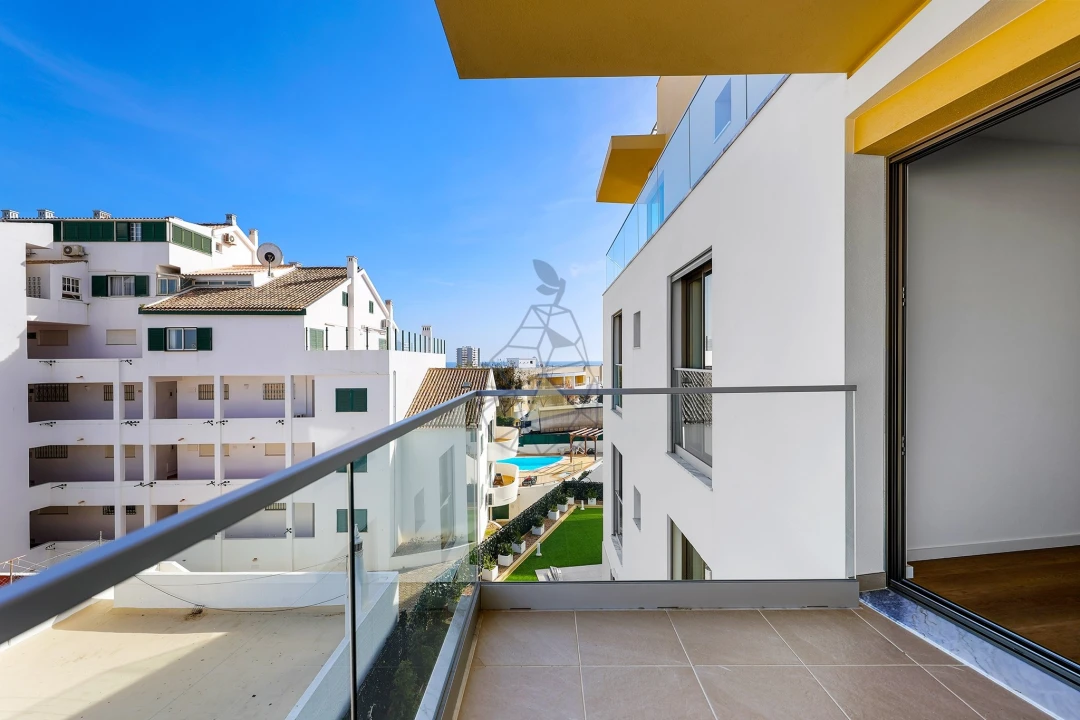Apartamento T2 para Venda em Alvor Foto 11
