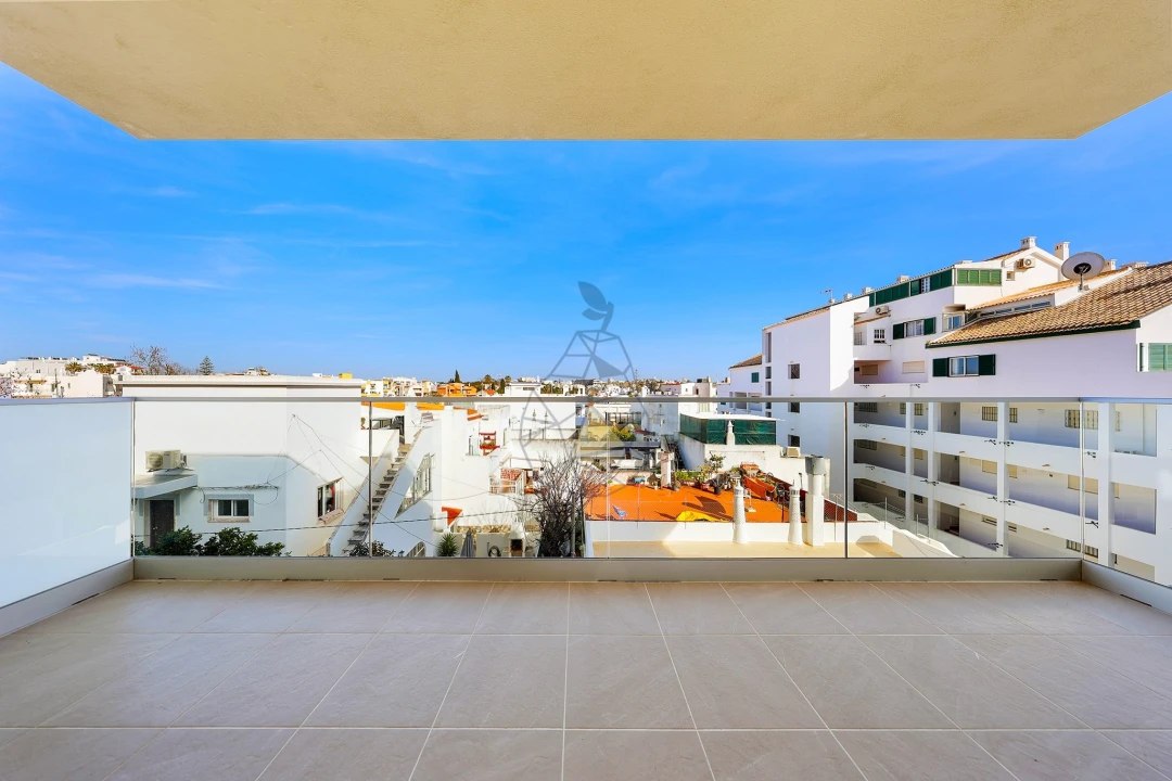 Apartamento T2 para Venda em Alvor Foto 9