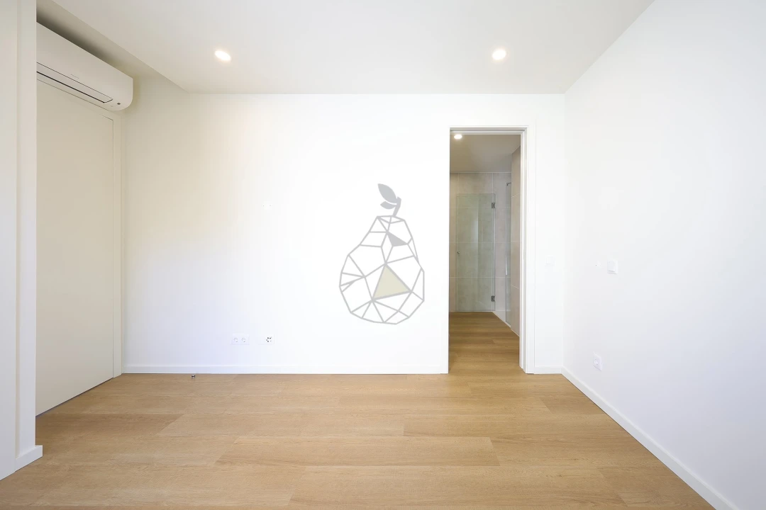 Apartamento T2 para Venda em Alvor Foto 24