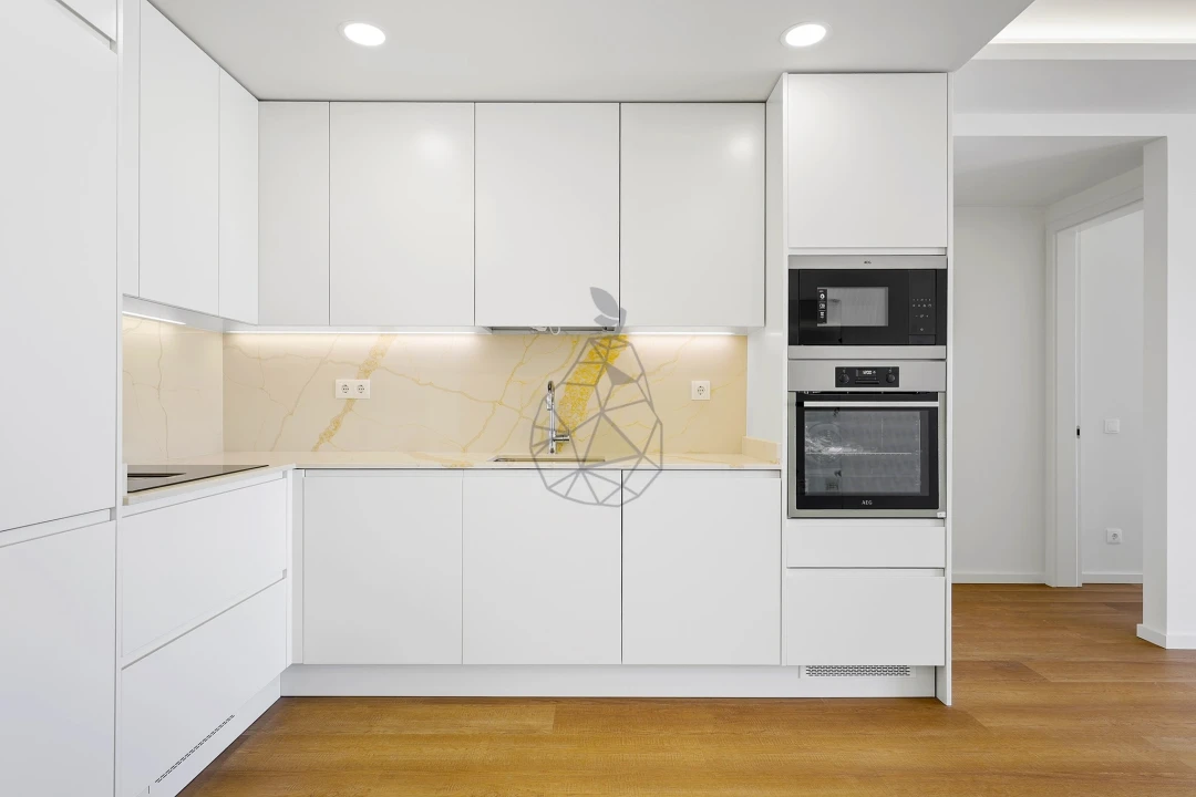 Apartamento T2 para Venda em Alvor Foto 3