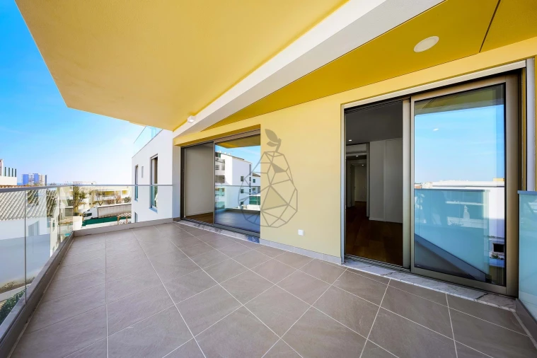 Apartamento T2 para Venda em Alvor Foto 1