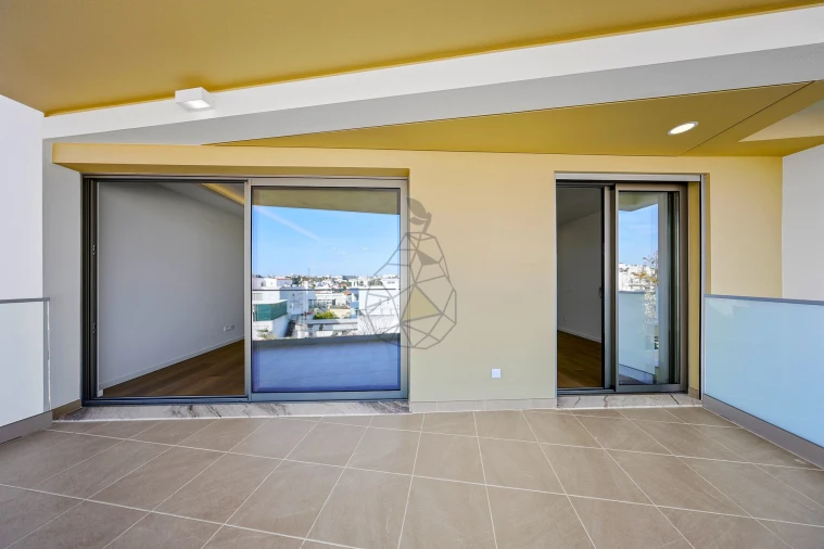 Apartamento T2 para Venda em Alvor Foto 12