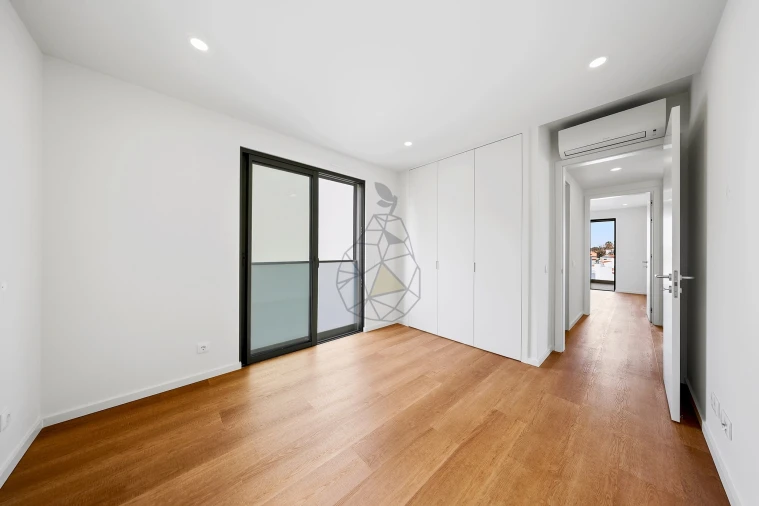 Apartamento T2 para Venda em Alvor Foto 28