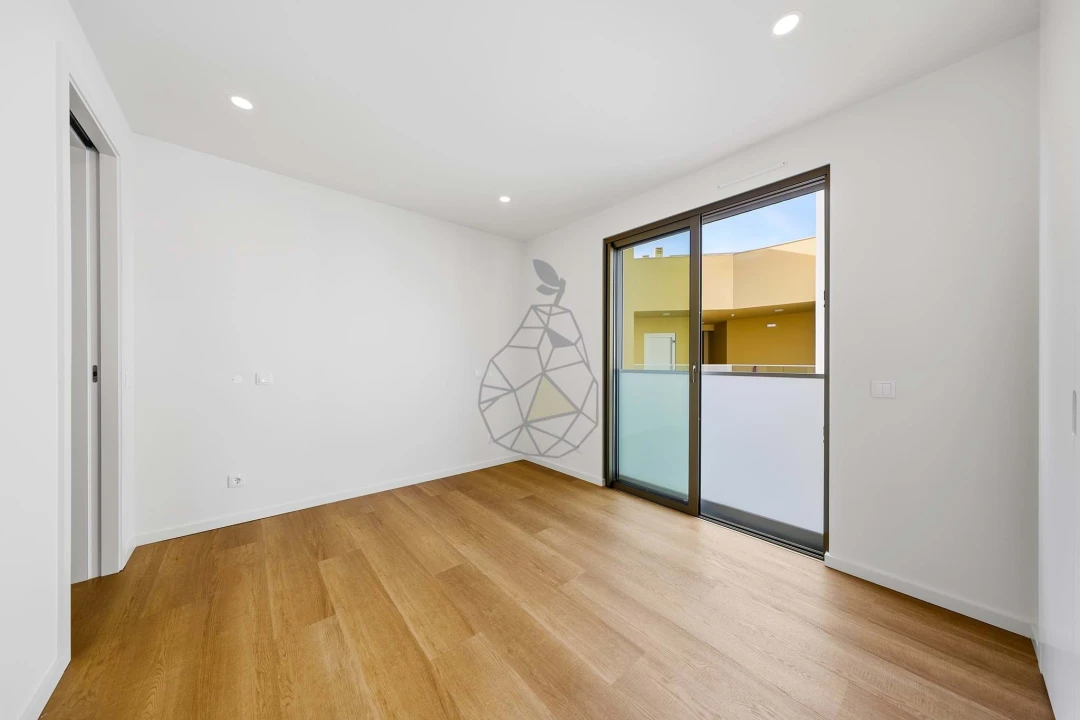 Apartamento T2 para Venda em Alvor Foto 21