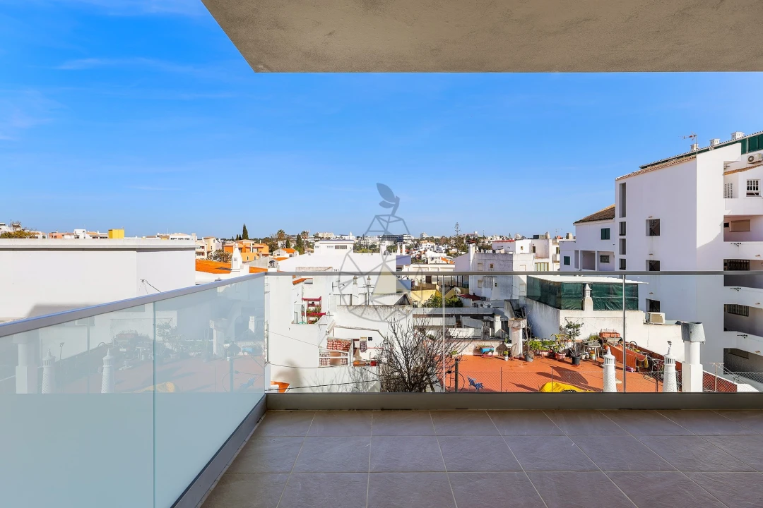 Apartamento T2 para Venda em Alvor Foto 17