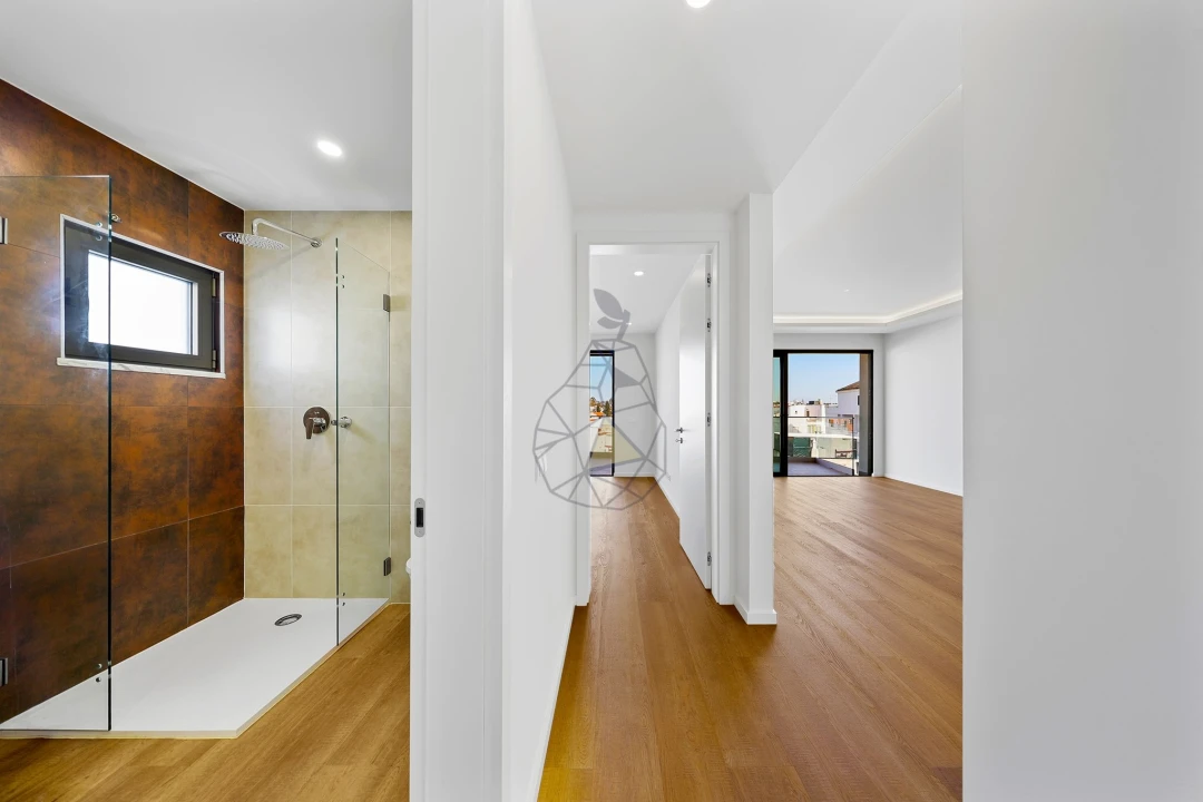 Apartamento T2 para Venda em Alvor Foto 29