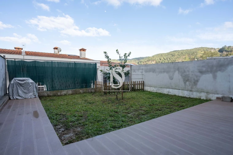 Moradia T4 para Venda em Este (São Pedro e São Mamede) Foto 25