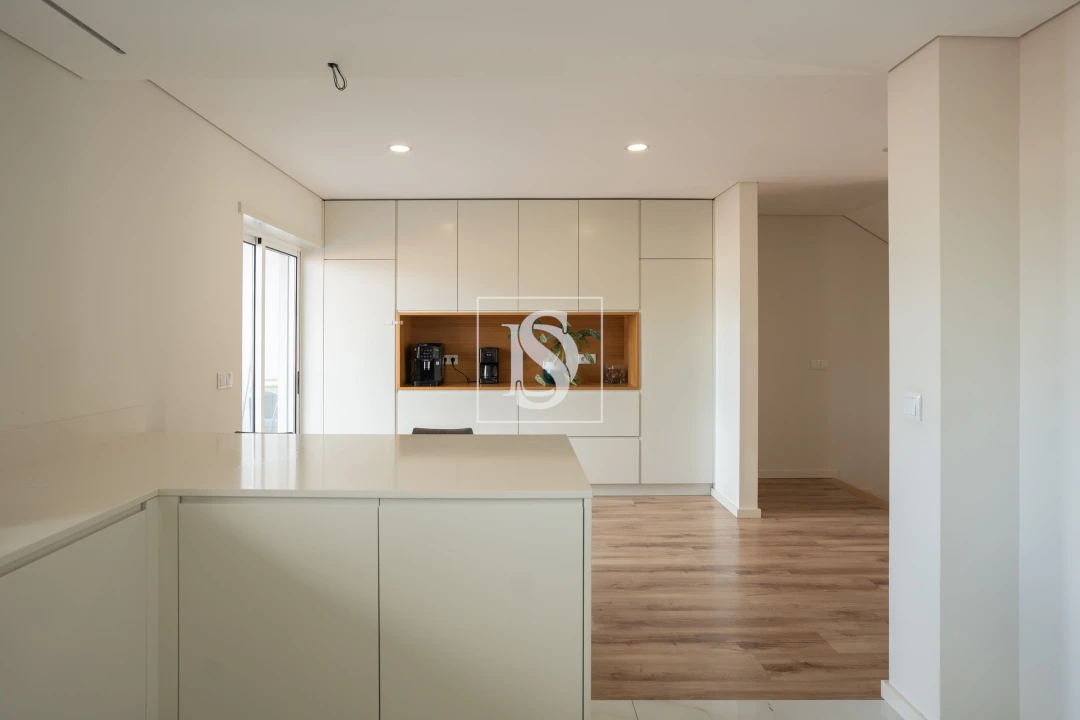 Moradia T4 para Venda em Este (São Pedro e São Mamede) Foto 9