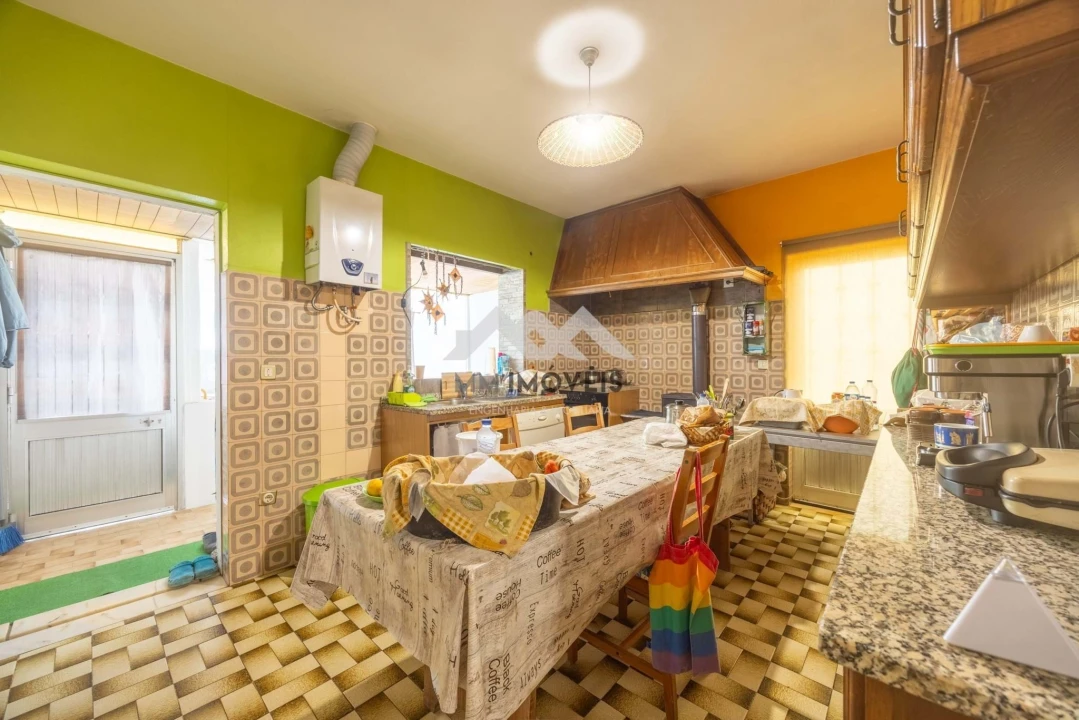 Moradia T2 para Venda em Santo Tirso, Couto (Santa Cristina e São Miguel) e Burgães Foto 10