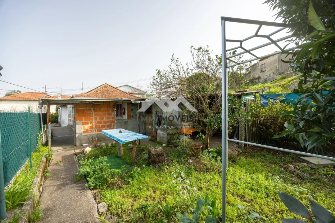 Moradia T2 para Venda em Santo Tirso, Couto (Santa Cristina e São Miguel) e Burgães Foto 28