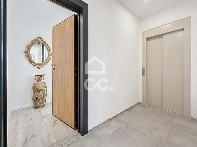 Apartamento T2 para Venda em Santa Maria Maior Foto 13