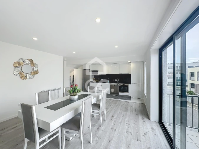 Apartamento T2 para Venda em Santa Maria Maior Foto 6