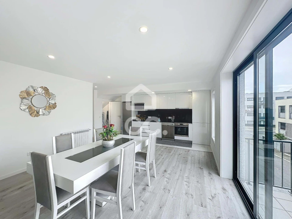 Apartamento T2 para Venda em Santa Maria Maior Foto 7