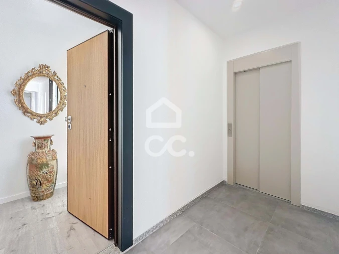 Apartamento T2 para Venda em Santa Maria Maior Foto 12