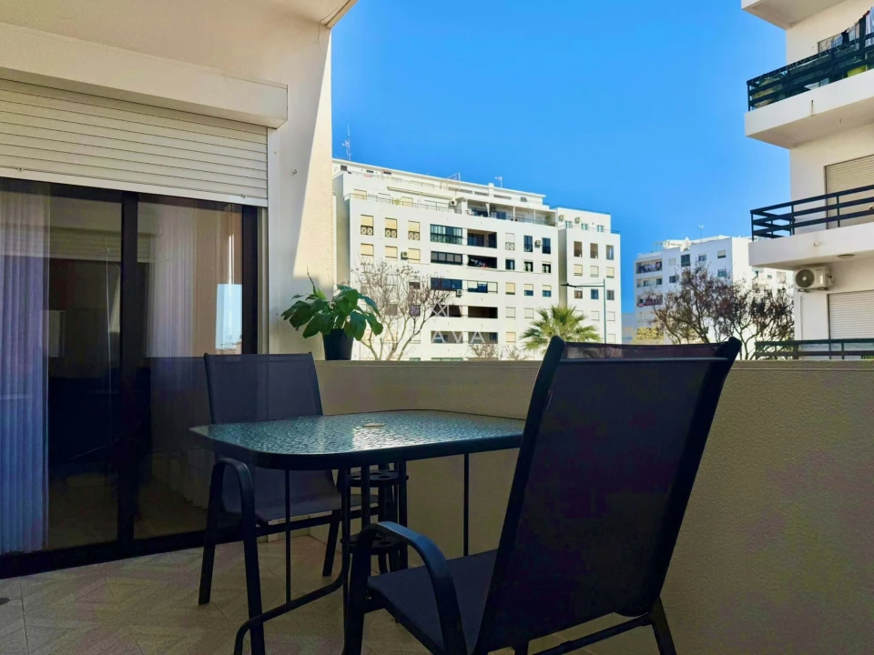 Apartamento T2 para Venda em Quarteira Foto 13