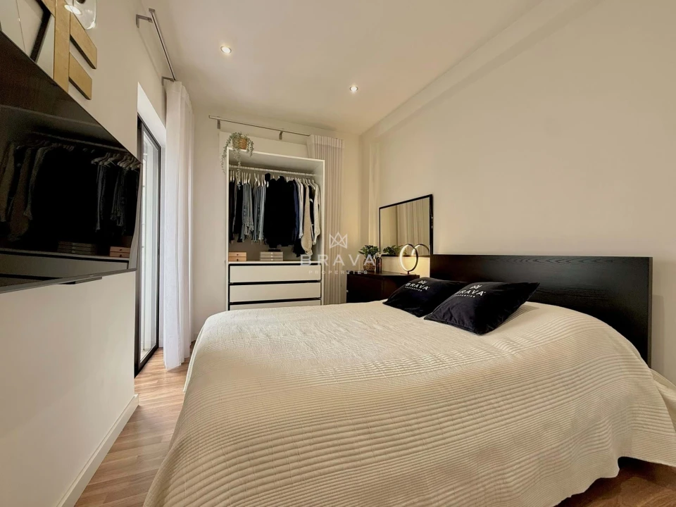 Apartamento T2 para Venda em Quarteira Foto 19