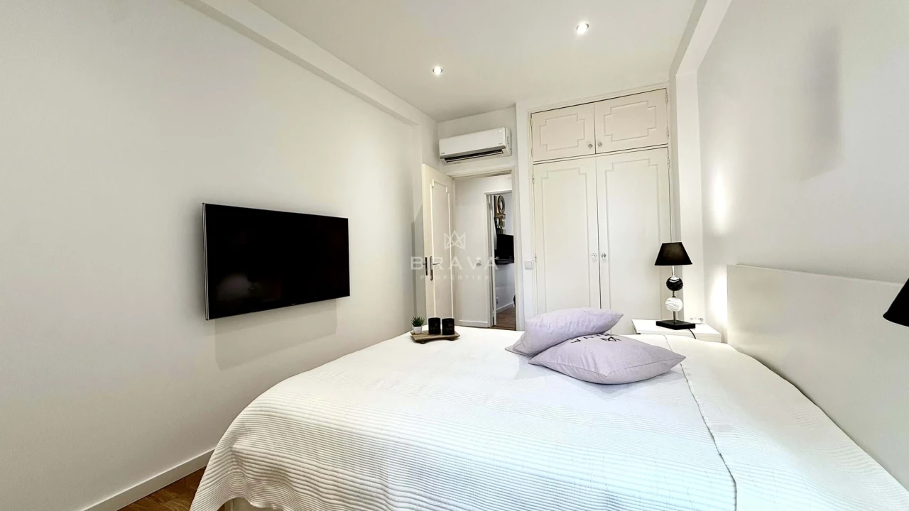 Apartamento T2 para Venda em Quarteira Foto 17